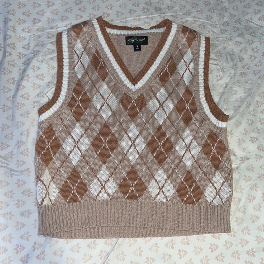 ✧ latte vest ✧